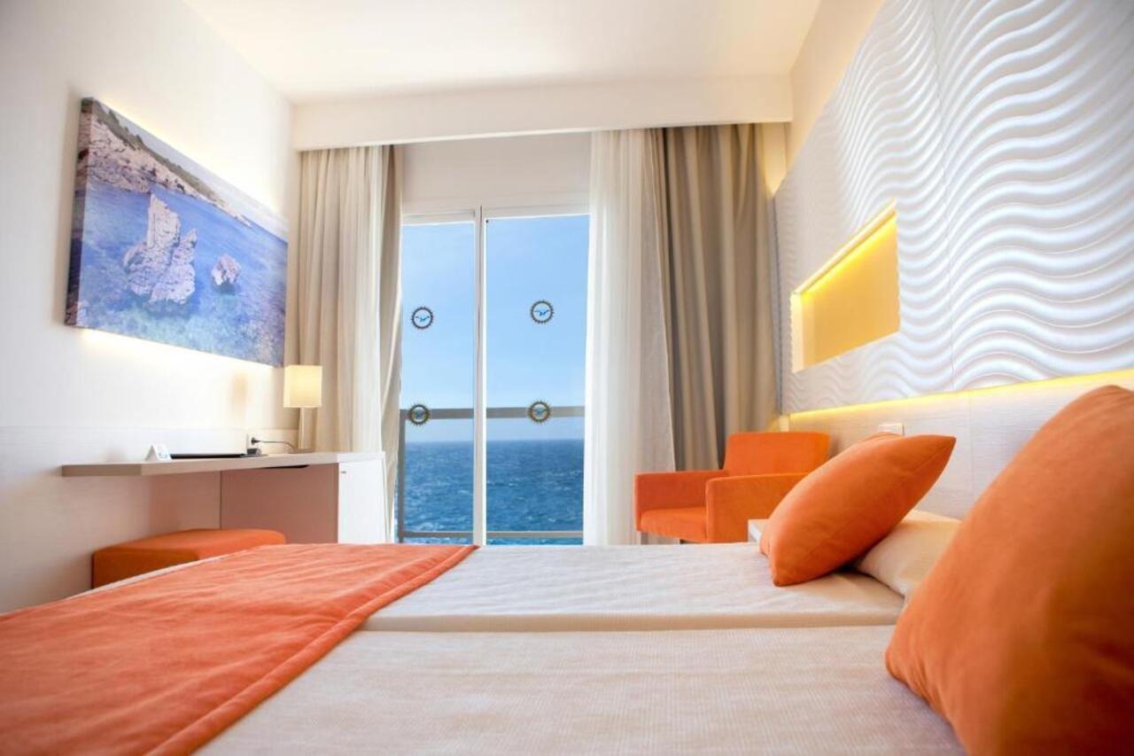 Globales Almirante Farragut Hotel Cala'N Blanes  Ngoại thất bức ảnh