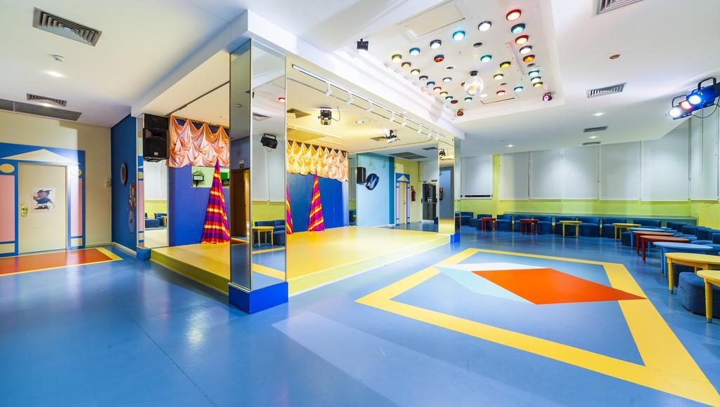 Globales Almirante Farragut Hotel Cala'N Blanes  Ngoại thất bức ảnh