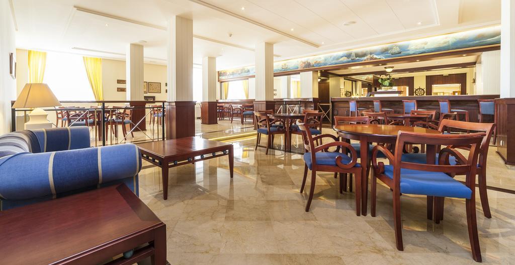 Globales Almirante Farragut Hotel Cala'N Blanes  Ngoại thất bức ảnh