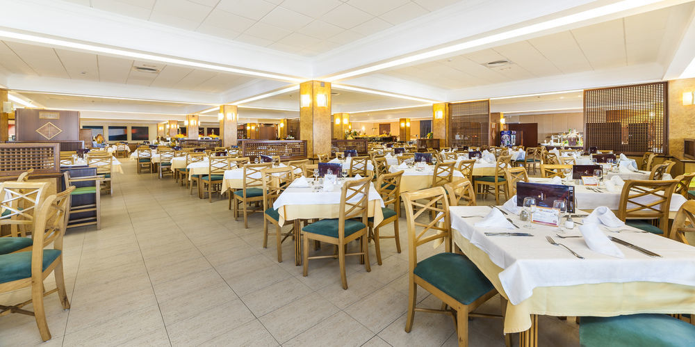 Globales Almirante Farragut Hotel Cala'N Blanes  Ngoại thất bức ảnh