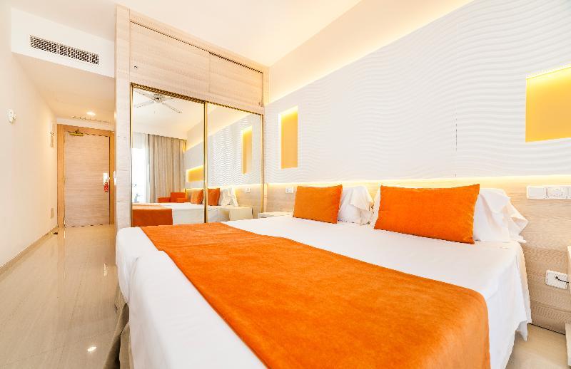 Globales Almirante Farragut Hotel Cala'N Blanes  Ngoại thất bức ảnh